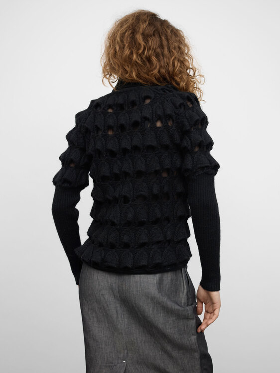 Extē 3D Knitted Cardigan 