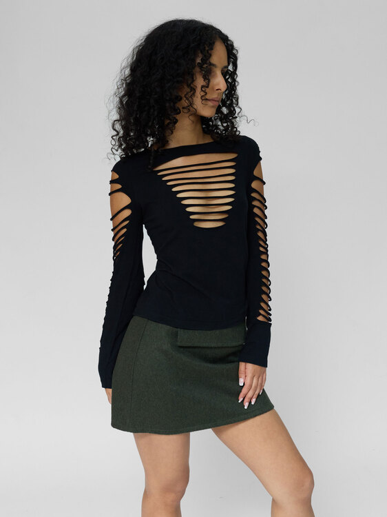 Extē Black Cut-Out Long-Sleeve Top 