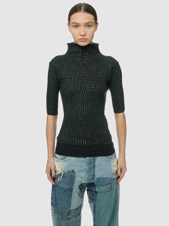 Geometric Print Turtleneck Top 