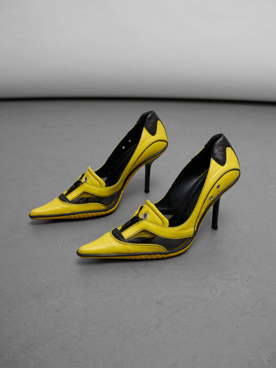 Black and Yellow Pumps 