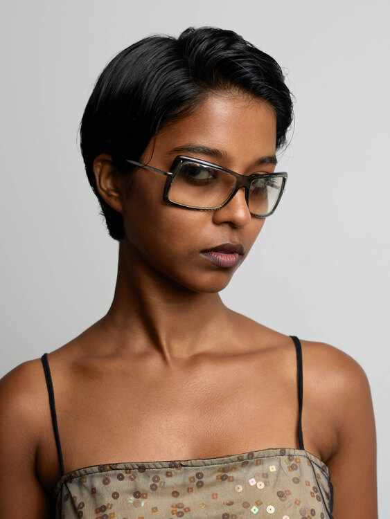 Extē Glasses 