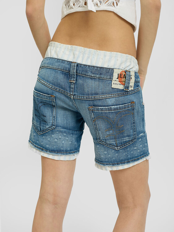 Michiko Koshino Shorts 