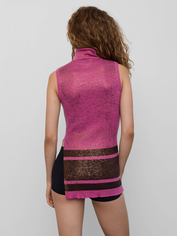 Ferre Sleeveless Wool Turtleneck 