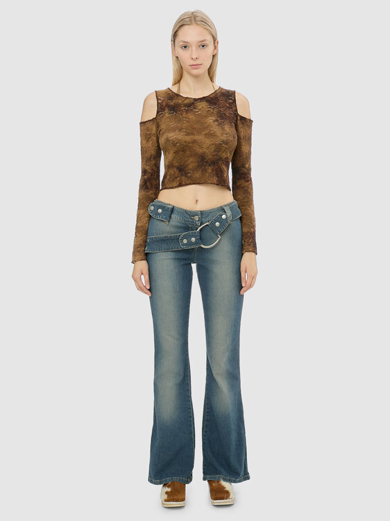 Light Wash Flared Jeans 