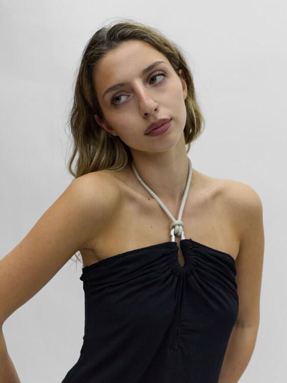 Extē Black Slinky Halter-Neck Top 