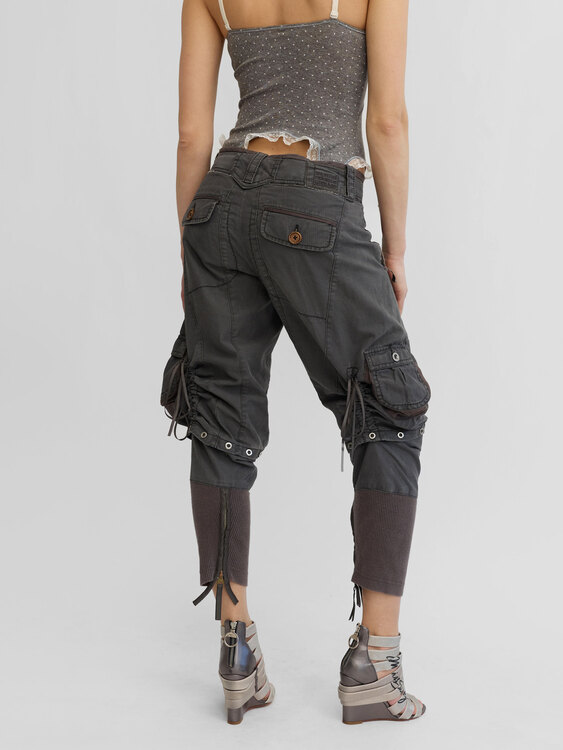 Girbaud Cargo Capris 