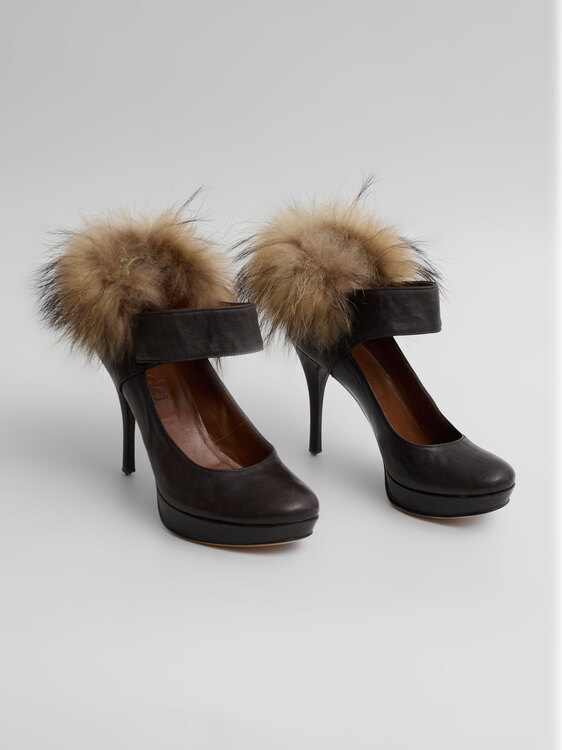 Brown Leather Fur-Trimmed Pumps  
