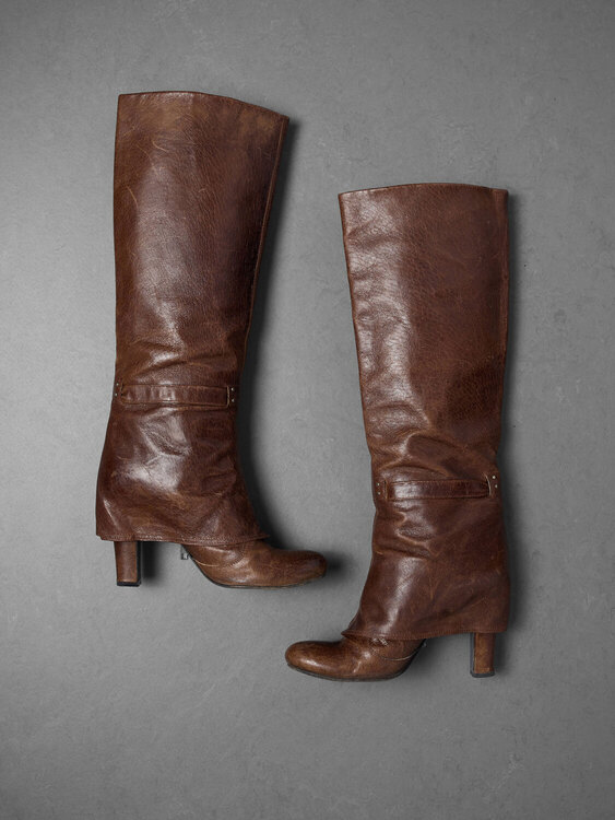 Extē Knee High Leather Boots 