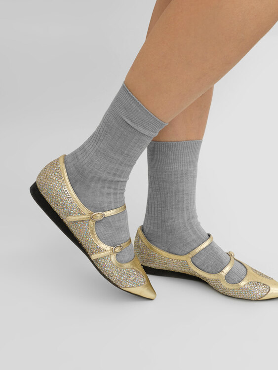Extè Iridescent Glittery Flats 