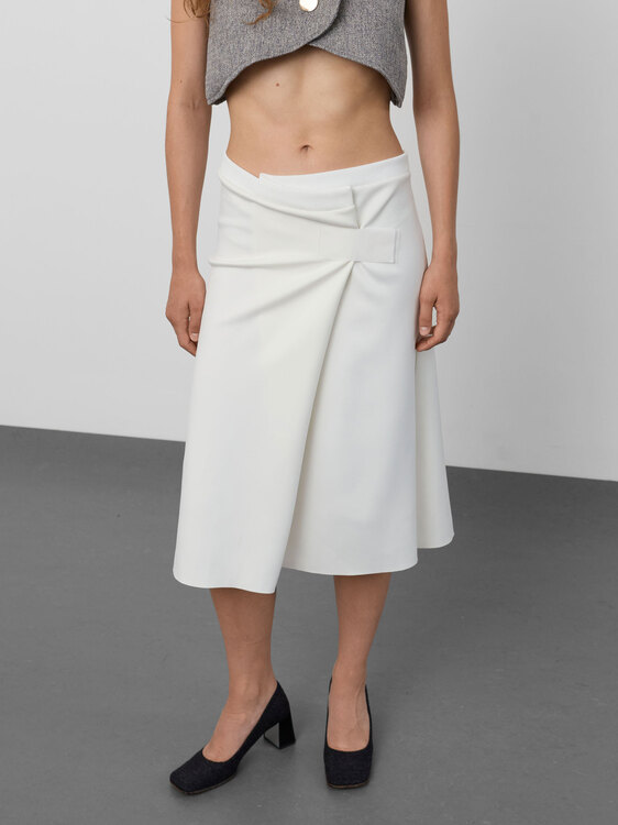 BACK White Stretchy Skirt 